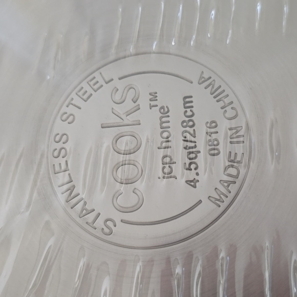 COOKS BRAND 4.5 QUART STAINLESS STEEL SAUTÉ PAN WITH LID - Picture 7 of 13